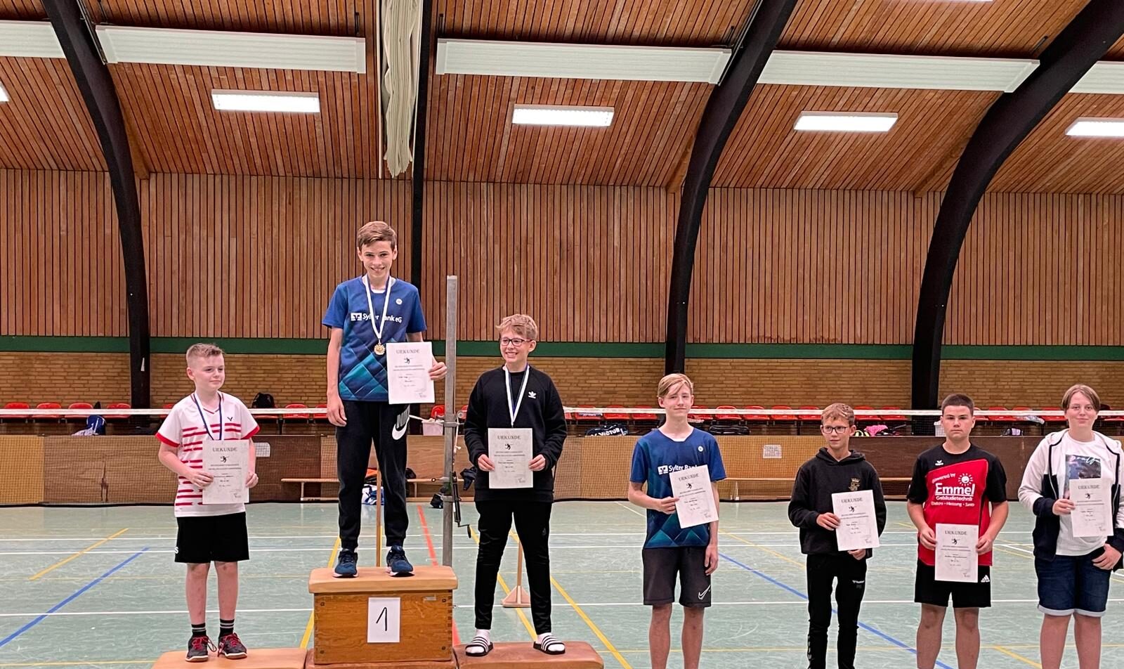 Badminton Bezirksranglistenturnier in Langenhorn: Acht Titel für den TSV Westerland